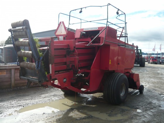 Massey Ferguson 185