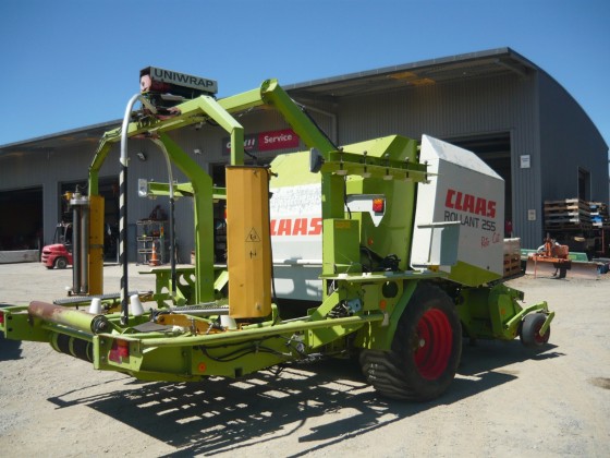 Claas Rollant 255